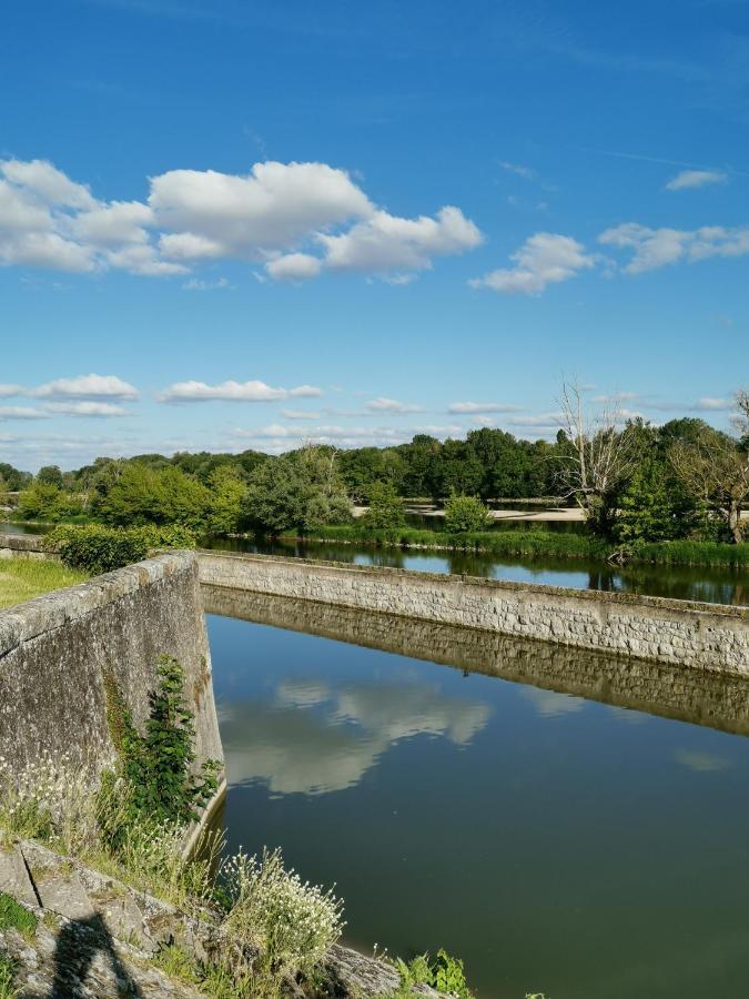 Studette De Jeanne Apartment Orleans Bagian luar foto