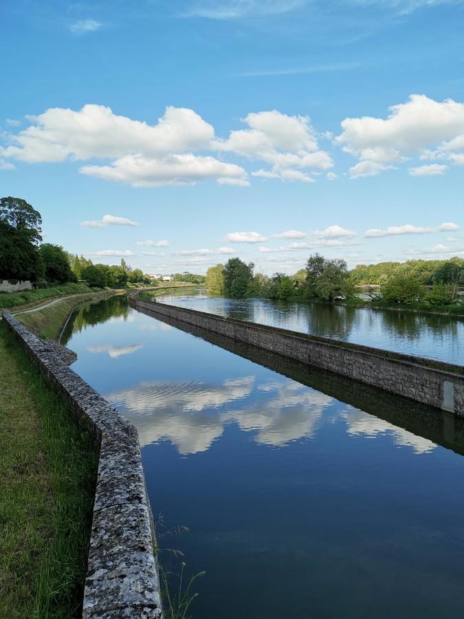 Studette De Jeanne Apartment Orleans Bagian luar foto